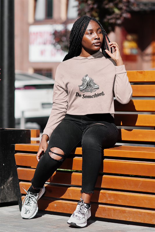 Women’s Cropped Hooded Sweatshirt
